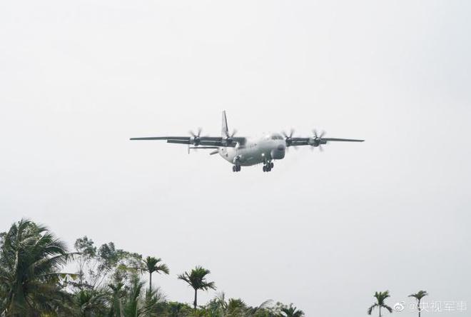 看海军航空兵云海“猎鲨”插图7