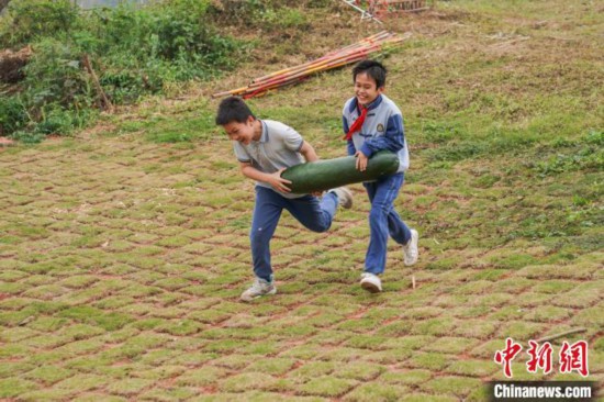 惊蛰时节 广西南宁小学生进行田间研学插图4