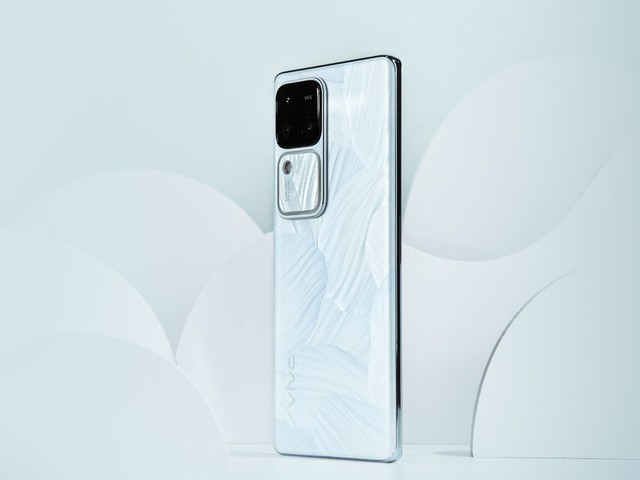 vivo S18 Pro人像评测 手机也能拍出影棚级人像插图