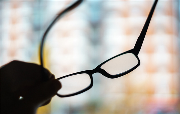 专家科普手机等电子产品“护眼模式”能否保护视力：有用 但不多插图1