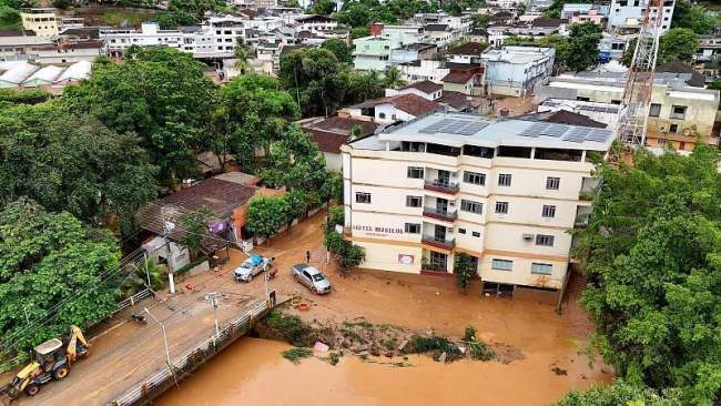 巴西东南部暴雨已造成28人死亡4人失踪插图