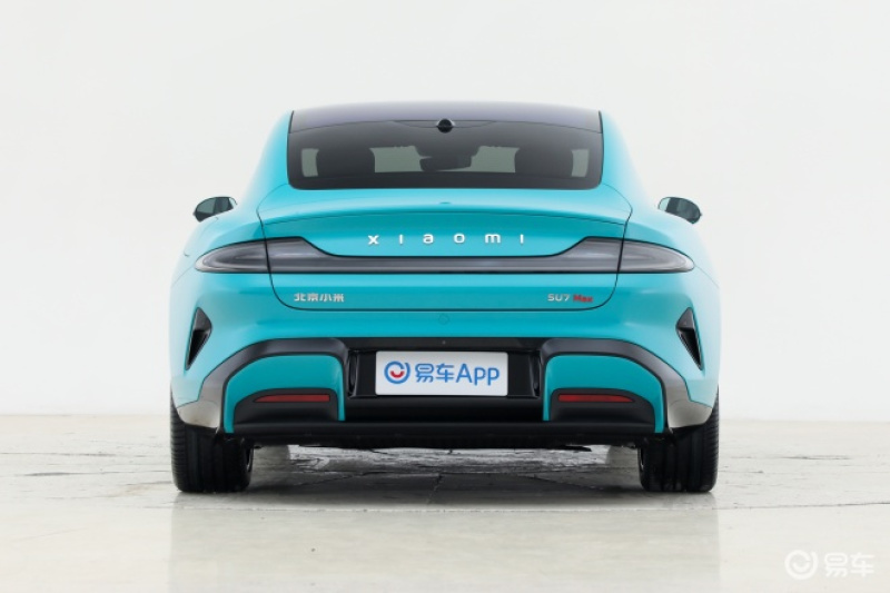 小米SU7将于今日上市 定位C级高性能生态科技轿车插图3