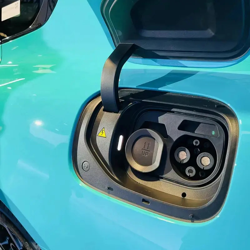 小米SU7将于今日上市 定位C级高性能生态科技轿车插图21