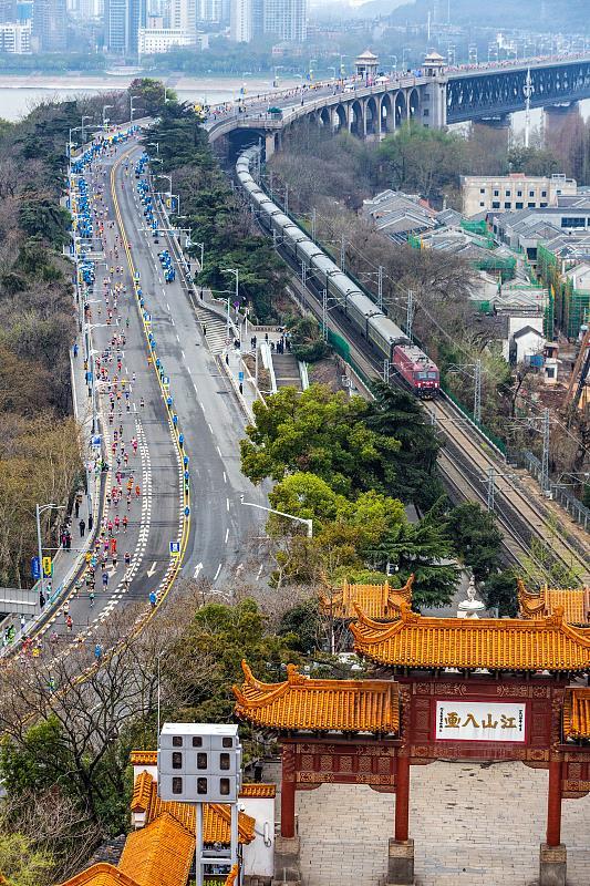 春暖花开！约40项马拉松比赛在全国各地开跑插图2