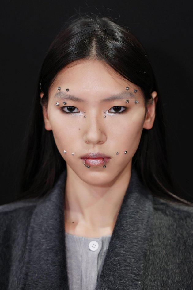 M·A·C 魅可上海时装周 探索新生流行彩妆趋势插图5