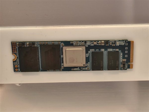 慧荣展示PCIe 5.0 SSD主控SM2508：读写双双满血14GB/s插图