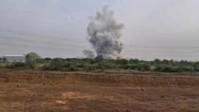 印度恰蒂斯加尔邦炸药厂爆炸事故已致1死6伤插图