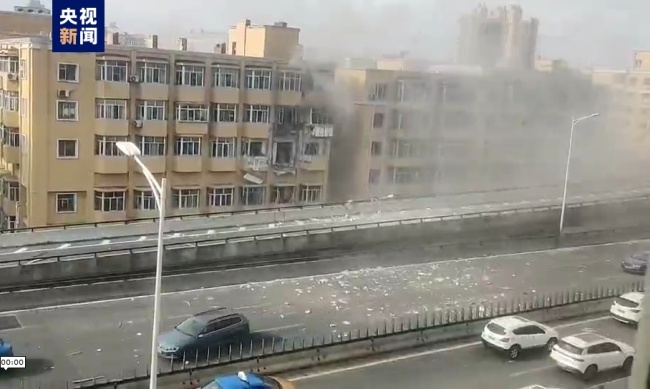 哈尔滨香坊区一居民楼发生闪爆 1人死亡3人受伤插图