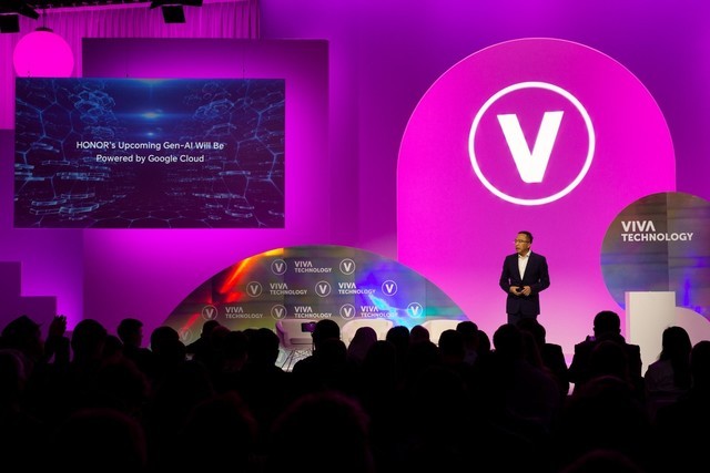 荣耀亮相欧洲科技盛会VivaTech，官宣未来生成式AI将搭载谷歌云插图