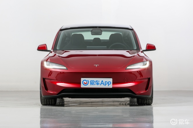 特斯拉Model 3高性能版开启交付 售33.59万元插图2