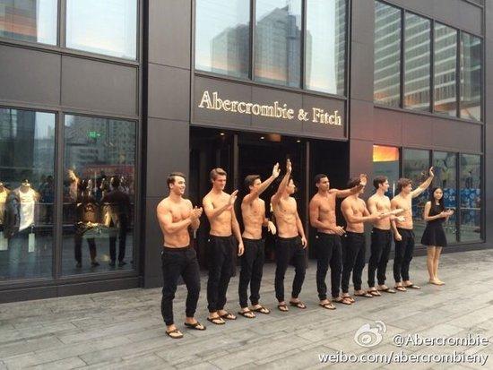 A&F在中国迟迟打不开局面，是因为没肌肉男模吗？插图