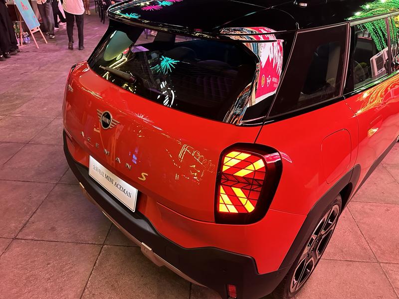 全新电动MINI ACEMAN正式上市 限时售价19.99万元起插图5