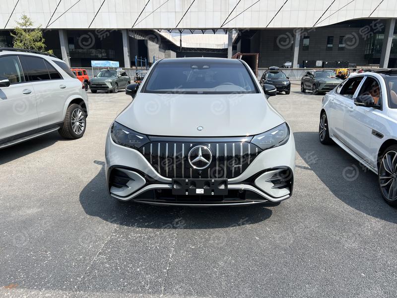 2024成都车展探馆：梅赛德斯-AMG EQE 53 4MATIC+纯电SUV插图1