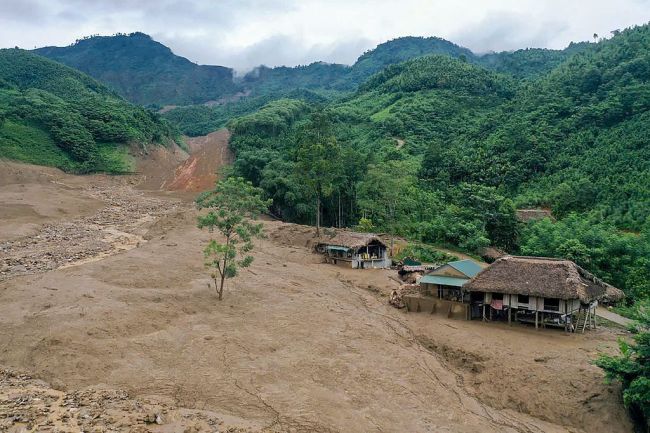 台风“摩羯”已在越南造成281人死亡插图