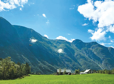 那些峡湾山峦风光插图