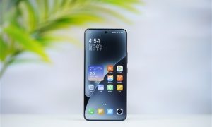 小米市场份额超越华为！雷军：2025年REDMI Turbo4很受欢迎缩略图